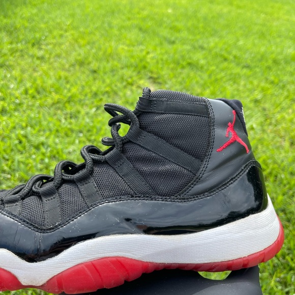 Jordan 11 Bred Size 10 Men main image 10